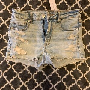 American Eagle Shorts never worn